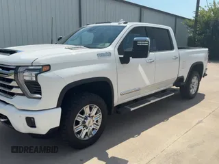 2024 Chevrolet Silverado 2500HD High Country с VIN 1GC4YREY9RF146114, выставлен на аукционе Copart как лот 81270325 с пробегом 73 023 миль миль и Чистый • Clean title. История ставок и продаж доступна на DreamBid. Изображение 11.