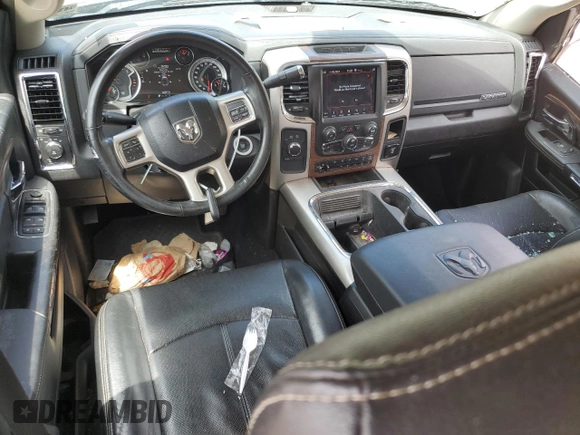 2018 Ram 2500 Laramie with VIN 3C6UR5KL0JG409826, listed as a Copart auction lot 59478665 with 262,261 mi miles and Salvage title. Bid and sale history available at DreamBid. Image 8.