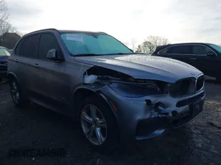 2016 BMW X5 xDrive35i with VIN 5UXKR0C56G0P23835, listed as a IAAI auction lot 41058590 with 59,272 mi miles. Bid and sale history available at carsss.com. Image 1.