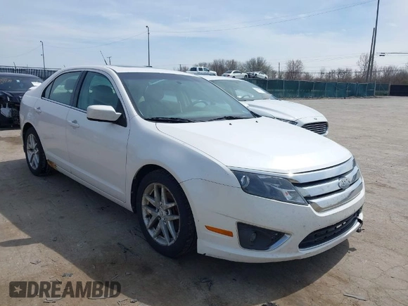 2011 Ford Fusion SEL with VIN 3FAHP0JA4BR200233, listed as a IAAI auction lot 41967095 with 237,492 mi miles. Bid and sale history available at carsss.com. Image 1.
