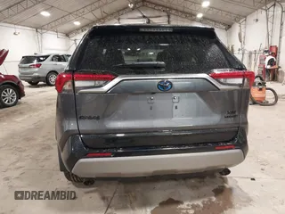 2024 Toyota RAV4 Hybrid XSE z VIN 4T3E6RFV5RU144101, wystawiony jako IAAI lot #40068578 z przebiegiem 4 078 mil mil oraz . Historia ofert i sprzedaży dostępna na DreamBid. Obrazek 16.