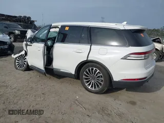 2021 Lincoln Aviator Reserve with VIN 5LM5J7WC1MGL09155, listed as a IAAI auction lot 41843466 with Not provided miles and . Bid and sale history available at DreamBid. Image 3.