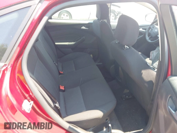 2017 Ford Focus SE z VIN 1FADP3F26HL305624, wystawiony jako IAAI lot #42411111 z przebiegiem 58 865 mil mil oraz . Historia ofert i sprzedaży dostępna na DreamBid. Obrazek 8.