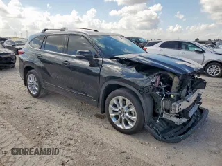2023 Toyota Highlander Hybrid Limited with VIN 5TDXBRCH3PS576039, listed as a Copart auction lot 62006645 with 27,172 mi miles and Salvage title. Bid and sale history available at DreamBid. Image 4.