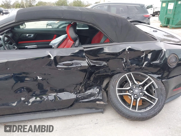 2018 Ford Mustang EcoBoost Premium with VIN 1FATP8UHXJ5136640, listed as a IAAI auction lot 41337482 with 95,471 mi miles and . Bid and sale history available at carsss.com. Image 6.