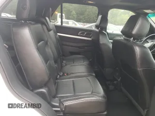 2017 Ford Explorer XLT z VIN 1FM5K8D85HGA31323, wystawiony jako Copart lot #62210725 z przebiegiem 135 643 mil mil oraz Szkoda całkowita • Salvage title. Historia ofert i sprzedaży dostępna na DreamBid. Obrazek 11.