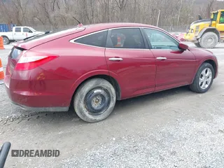 2010 Honda Crosstour EX-L z VIN 5J6TF2H59AL003951, wystawiony jako IAAI lot #41737570 z przebiegiem 191 319 mil mil oraz . Historia ofert i sprzedaży dostępna na DreamBid. Obrazek 4.