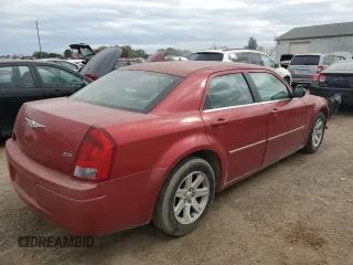 2007 Chrysler 300 with VIN 2C3LA43R77H879356, listed as a Copart auction lot 72515664 with 95,435 mi miles and Clean Title. Bid and sale history available at carsss.com. Image 3.