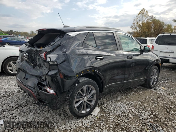 2023 Buick Encore GX Select with VIN KL4MMDSL5PB063737, listed as a Copart auction lot 77082114 with 7,572 mi miles and Salvage title. Bid and sale history available at DreamBid. Image 3.