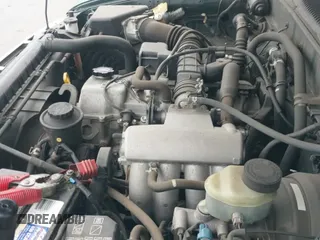 2000 Toyota Tacoma with VIN 4TANL42N4YZ584869, listed as a IAAI auction lot 43330023 with 117,822 mi miles and . Bid and sale history available at DreamBid. Image 12.