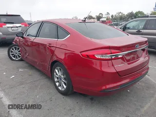 2017 Ford Fusion SE with VIN 3FA6P0H70HR416588, listed as a IAAI auction lot 42184878 with 28,920 mi miles and . Bid and sale history available at DreamBid. Image 3.
