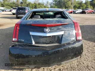 2011 Cadillac CTS-V z VIN 1G6DV1EP7B0111018, wystawiony jako Copart lot #70138834 z przebiegiem 115 045 mil mil oraz Tytuł czysty. Historia ofert i sprzedaży dostępna na DreamBid. Obrazek 6.
