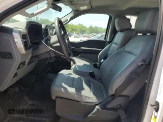 2022 Ford F-150 XL z VIN 1FTFW1E82NFA52487, wystawiony jako Copart lot #51443685 z przebiegiem 33 188 mil mil oraz Szkoda całkowita • Salvage title. Historia ofert i sprzedaży dostępna na DreamBid. Obrazek 7.