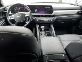 2023 Kia Telluride SX Prestige X-Line z VIN 5XYP5DGC4PG364580, wystawiony jako Copart lot #58479865 z przebiegiem 21 436 mil mil oraz Szkoda całkowita • Salvage title. Historia ofert i sprzedaży dostępna na DreamBid. Obrazek 8.