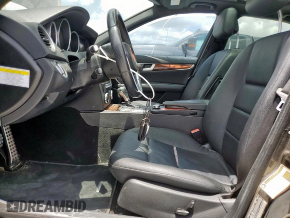 2013 Mercedes-Benz C 250 Sport with VIN WDDGF4HB9DR297996, listed as a Copart auction lot 62274695 with 99,120 mi miles and Clean title. Bid and sale history available at DreamBid. Image 7.