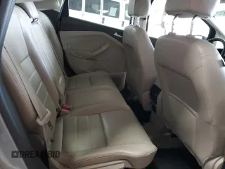 2013 Ford C-Max SEL z VIN 1FADP5CU8DL552882, wystawiony jako Copart lot #59046245 z przebiegiem Nie podano mil oraz Tytuł czysty. Historia ofert i sprzedaży dostępna na DreamBid. Obrazek 10.