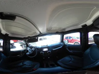 2017 Jeep Wrangler Unlimited Sahara с VIN 1C4BJWEG3HL619667, выставлен на аукционе IAAI как лот 42188812 с пробегом 155 619 миль миль и . История ставок и продаж доступна на DreamBid. Изображение 18.