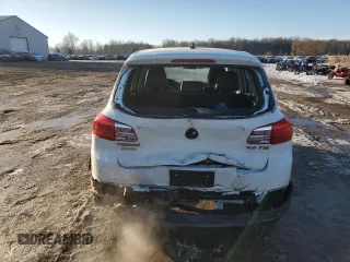 2012 Volkswagen Tiguan LE with VIN WVGAV7AXXCW568697, listed as a Copart auction lot 43210435 with 181,249 mi miles and Salvage title. Bid and sale history available at DreamBid. Image 6.