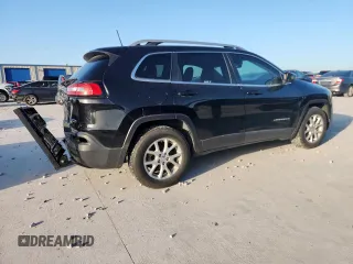 2017 Jeep Cherokee Latitude с VIN 1C4PJLCB8HW669765, выставлен на аукционе Copart как лот 64127705 с пробегом 162 503 миль миль и Списание • Salvage title. История ставок и продаж доступна на DreamBid. Изображение 3.