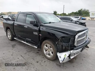 2014 Ram 1500 Lone Star z VIN 1C6RR6LT3ES113806, wystawiony jako IAAI lot #42016676 z przebiegiem 239 273 mil mil oraz . Historia ofert i sprzedaży dostępna na DreamBid. Obrazek 1.