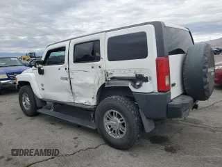 2007 Hummer H3 SUV with VIN 5GTDN13E778210485, listed as a Copart auction lot 82046274 with 119,824 mi miles and Salvage Title. Bid and sale history available at carsss.com. Image 2.