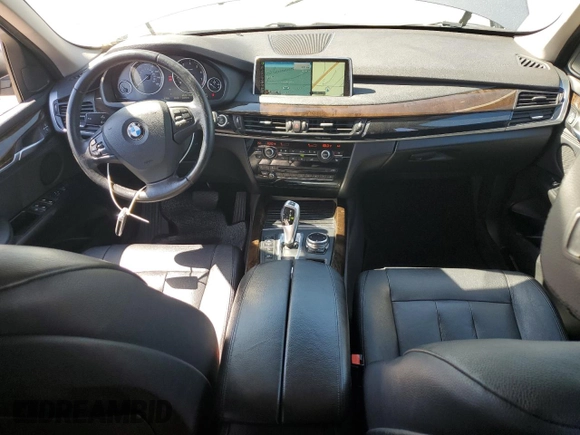 2014 BMW X5 xDrive35i z VIN 5UXKR0C50E0H23037, wystawiony jako Copart lot #56145725 z przebiegiem 82 955 mil mil oraz Szkody całkowita. Historia ofert i sprzedaży dostępna na DreamBid. Obrazek 8.