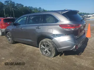 2018 Toyota Highlander LE with VIN 5TDZZRFH4JS250712, listed as a Copart auction lot 55106765 with 88,836 mi miles and Salvage title. Bid and sale history available at DreamBid. Image 2.