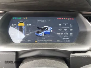 2019 Tesla Model S 75D with VIN 5YJSA1E25KF299740, listed as a Copart auction lot 55821595 with 140,385 mi miles and Salvage title. Bid and sale history available at DreamBid. Image 9.