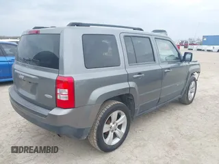 2014 Jeep Patriot Latitude with VIN 1C4NJPFAXED507693, listed as a IAAI auction lot 41701193 with 104,130 mi miles and . Bid and sale history available at DreamBid. Image 4.