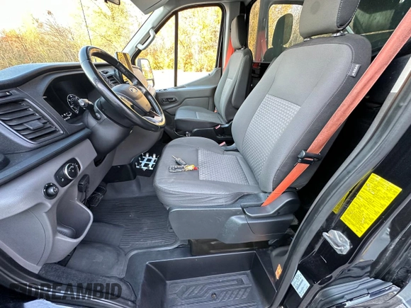 2020 Ford Transit with VIN 1FDBR5Z86LKA66304, listed as a Copart auction lot 83361384 with 227,809 mi miles and Clean Title. Bid and sale history available at DreamBid. Image 6.