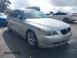 2004 BMW 5 Series 525i with VIN WBANA53584B850893, listed as a IAAI auction lot 41576779 with 235,832 mi miles. Bid and sale history available at carsss.com. Image 1.