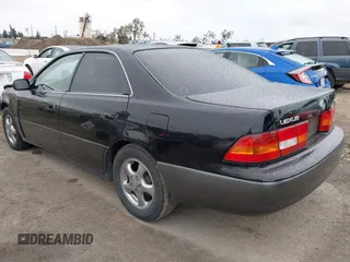 1999 Lexus ES 300 с VIN JT8BF28G9X5060374, выставлен на аукционе IAAI как лот 41809173 с пробегом 240 274 миль миль и . История ставок и продаж доступна на DreamBid. Изображение 3.