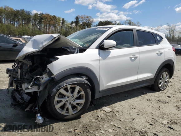 2020 Hyundai Tucson SE z VIN KM8J2CA43LU133054, wystawiony jako Copart lot #53055085 z przebiegiem 57 529 mil mil oraz Szkoda całkowita • Salvage title. Historia ofert i sprzedaży dostępna na DreamBid. Obrazek 1.