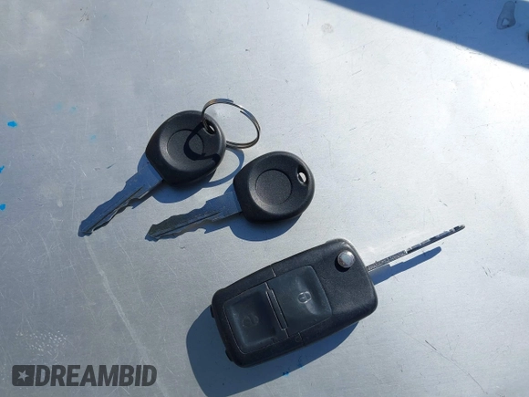 2002 Volkswagen EuroVan с VIN WV2KB47042H047408, выставлен на аукционе IAAI как лот 42007062 с пробегом 131 971 миль миль и . История ставок и продаж доступна на DreamBid. Изображение 11.
