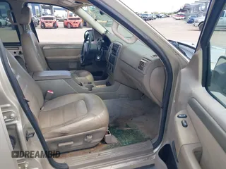 2004 Ford Explorer XLT с VIN 1FMDU73K94ZA71867, выставлен на аукционе IAAI как лот 42875727 с пробегом 205 224 миль миль и . История ставок и продаж доступна на DreamBid. Изображение 5.