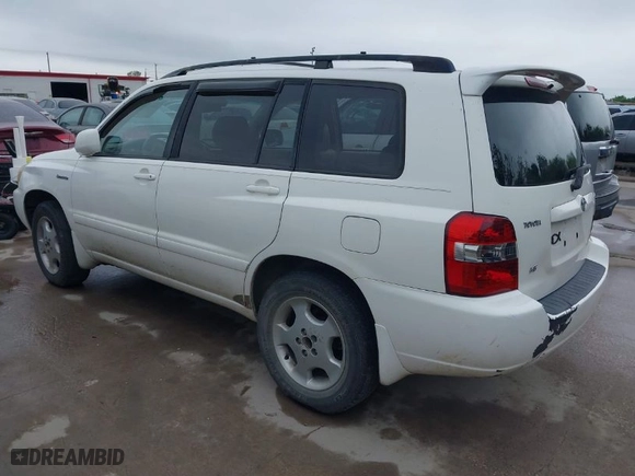 2004 Toyota Highlander with VIN JTEDP21A740028377, listed as a IAAI auction lot 41945237 with 206,315 mi miles. Bid and sale history available at carsss.com. Image 3.