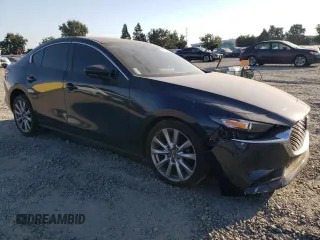 2022 Mazda 3 Preferred with VIN JM1BPACL6N1502559, listed as a Copart auction lot 61722474 with 34,693 mi miles and Salvage title. Bid and sale history available at DreamBid. Image 4.
