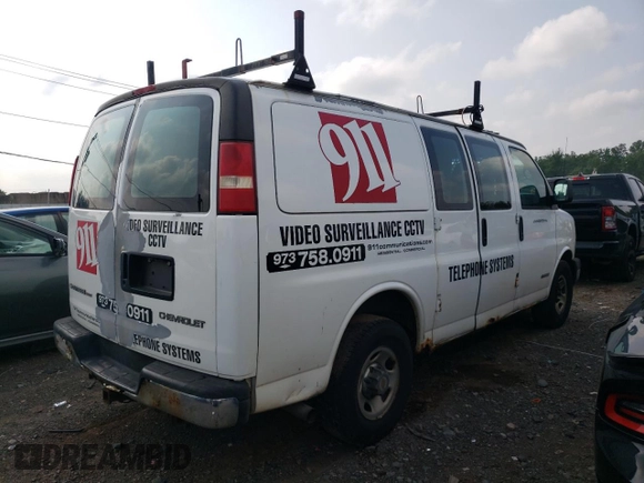 2004 Chevrolet Express Cargo Van with VIN 1GCGG25V341159668, listed as a Copart auction lot 65355864 with Not Provided miles and Salvage Title. Bid and sale history available at carsss.com. Image 3.