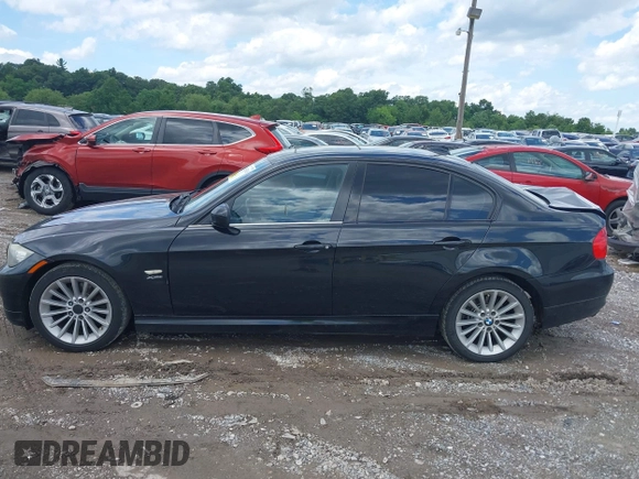 2011 BMW 3 Series 328i xDrive with VIN WBAPK7C52BA973481, listed as a IAAI auction lot 42553920 with 212,432 mi miles and . Bid and sale history available at DreamBid. Image 13.