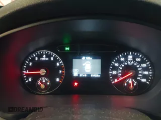 2019 Kia Sorento LX with VIN 5XYPG4A30KG513370, listed as a IAAI auction lot 41548759 with 81,429 mi miles. Bid and sale history available at carsss.com. Image 7.