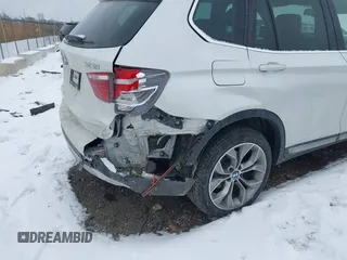 2017 BMW X3 xDrive28i z VIN 5UXWX9C50H0T09138, wystawiony jako IAAI lot #41294326 z przebiegiem 103 332 mil mil oraz . Historia ofert i sprzedaży dostępna na DreamBid. Obrazek 6.