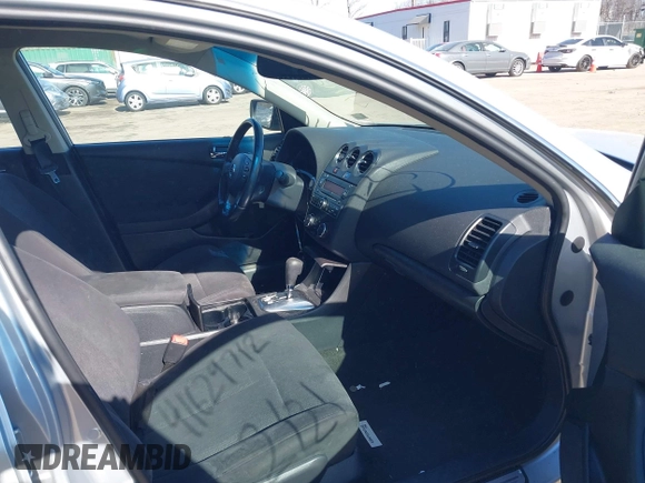 2012 Nissan Altima 2.5 S with VIN 1N4AL2APXCC127267, listed as a IAAI auction lot 41629712 with 87,009 mi miles. Bid and sale history available at carsss.com. Image 5.