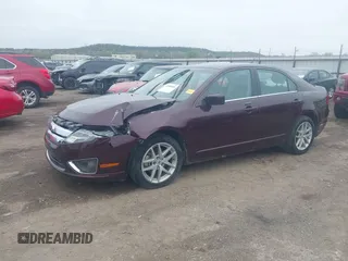 2011 Ford Fusion SEL with VIN 3FAHP0JA5BR253068, listed as a IAAI auction lot 41880066 with 121,410 mi miles. Bid and sale history available at carsss.com. Image 17.