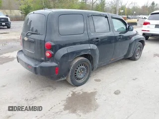 2008 Chevrolet HHR LS with VIN 3GNCA13D18S722958, listed as a IAAI auction lot 42176416 with 178,238 mi miles. Bid and sale history available at carsss.com. Image 4.