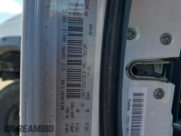 2017 Ram 1500 ST z VIN 1C6RR7FT6HS773618, wystawiony jako Copart lot #51469415 z przebiegiem 164 388 mil mil oraz Szkoda całkowita • Salvage title. Historia ofert i sprzedaży dostępna na DreamBid. Obrazek 15.