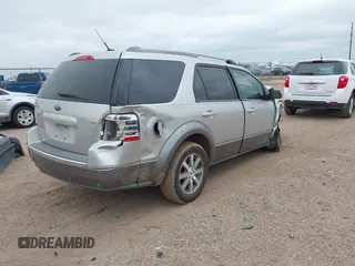 2008 Ford Taurus X SEL с VIN 1FMDK02W38GA43355, выставлен на аукционе IAAI как лот 42380357 с пробегом 178 297 миль миль и . История ставок и продаж доступна на DreamBid. Изображение 4.