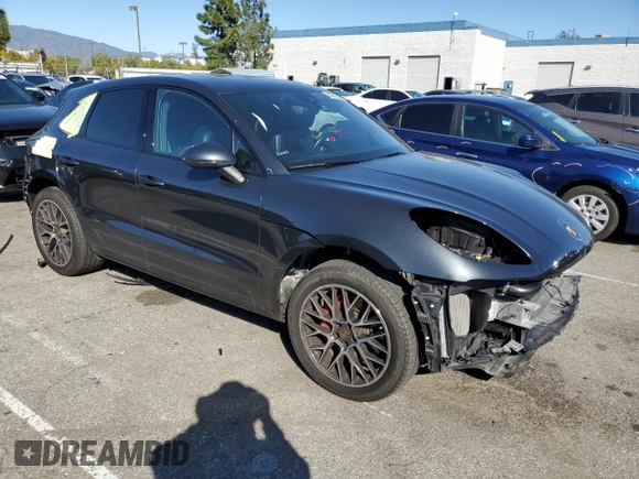 2017 Porsche Macan Turbo with VIN WP1AF2A52HLB62164, listed as a Copart auction lot 44790805 with 41,322 mi miles and Salvage title. Bid and sale history available at DreamBid. Image 4.