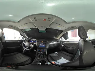 2022 Volkswagen Tiguan SE z VIN 3VV2B7AX0NM148761, wystawiony jako Copart lot #60618595 z przebiegiem 68 437 mil mil oraz Szkoda całkowita • Salvage title. Historia ofert i sprzedaży dostępna na DreamBid. Obrazek 15.