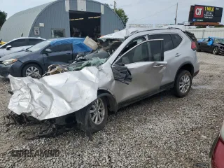 2017 Nissan Rogue SV with VIN KNMAT2MV3HP525943, listed as a Copart auction lot 67040194 with Not provided miles and Salvage title. Bid and sale history available at DreamBid. Image 1.