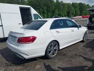 2015 Mercedes-Benz E 350 Sport with VIN WDDHF5KB3FB110640, listed as a IAAI auction lot 42185916 with 96,389 mi miles and . Bid and sale history available at DreamBid. Image 4.